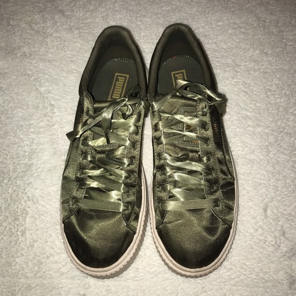 Suede Army Green Puma Platform Shoea - Picture 3 of 4